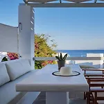 Cleopatra Seaside Homes, Logaras, Paros