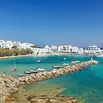 Cleopatra Seaside Homes, Logaras, Paros