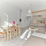 Апартаменты Cleopatra Seaside Homes, Logaras, Paros Писо-Ливади