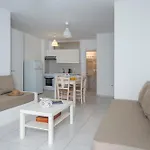 Cleopatra Seaside Homes, Logaras, Paros Апартаменты