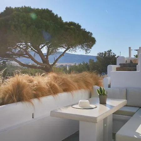 Cleopatra Seaside Homes, Logaras, Paros * Πίσω Λιβάδι