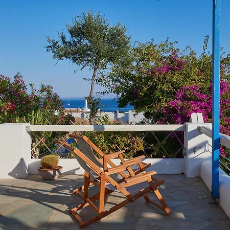 Cleopatra Seaside Homes, Logaras, Paros Apartment
