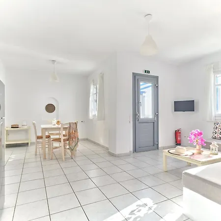 Cleopatra Seaside Homes, Logaras, Paros Piso Livadi