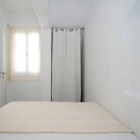 Cleopatra Seaside Homes, Logaras, Paros Апартаменты