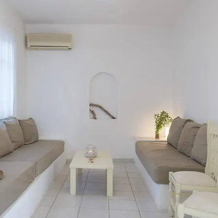 Apartment Cleopatra Seaside Homes, Logaras, Paros *